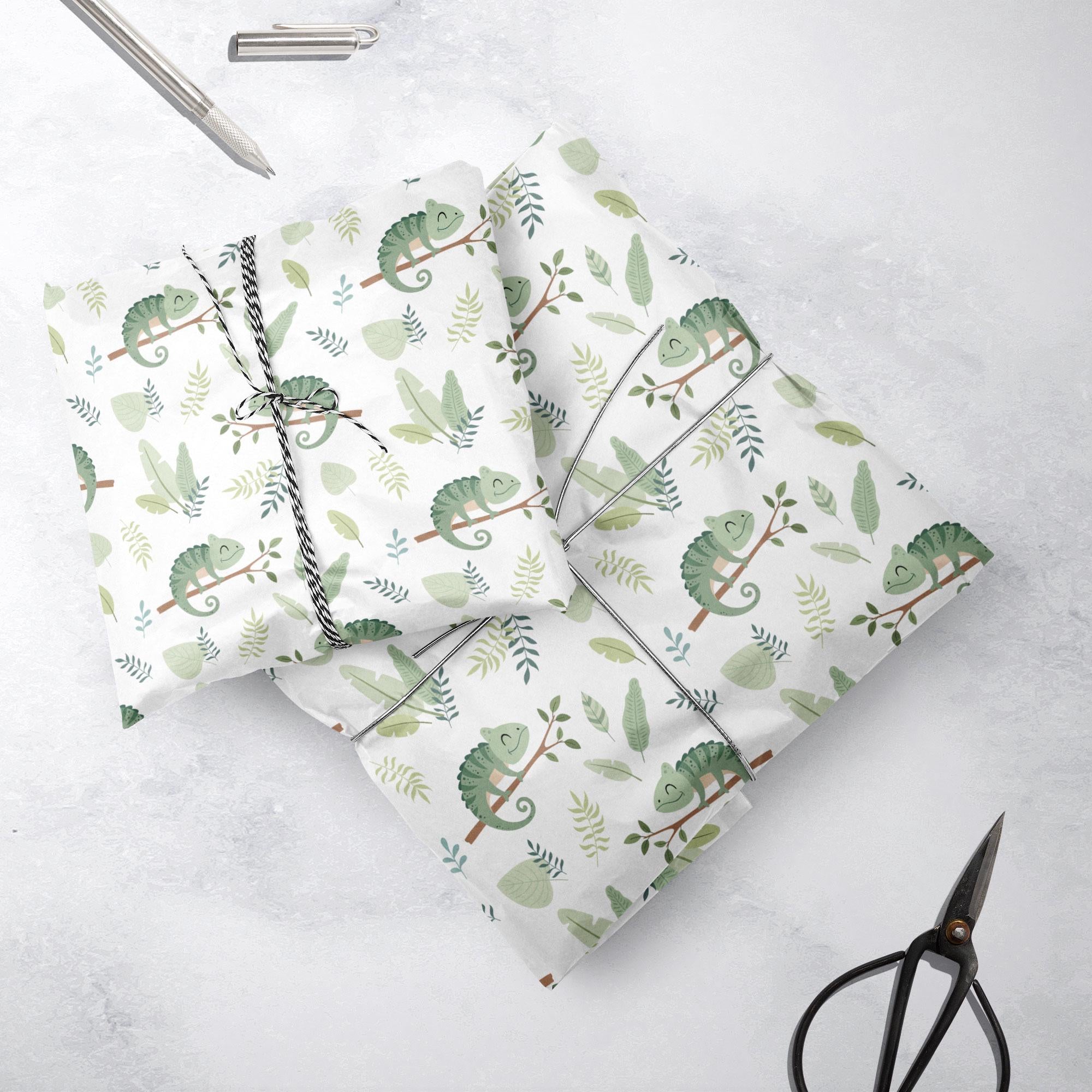 Chameleons Gift Wrap, Eco Friendly Jungle Kids Gift Wrapping Paper, 100% Recyclable, Luxury Sustainable Kraft Birthday.